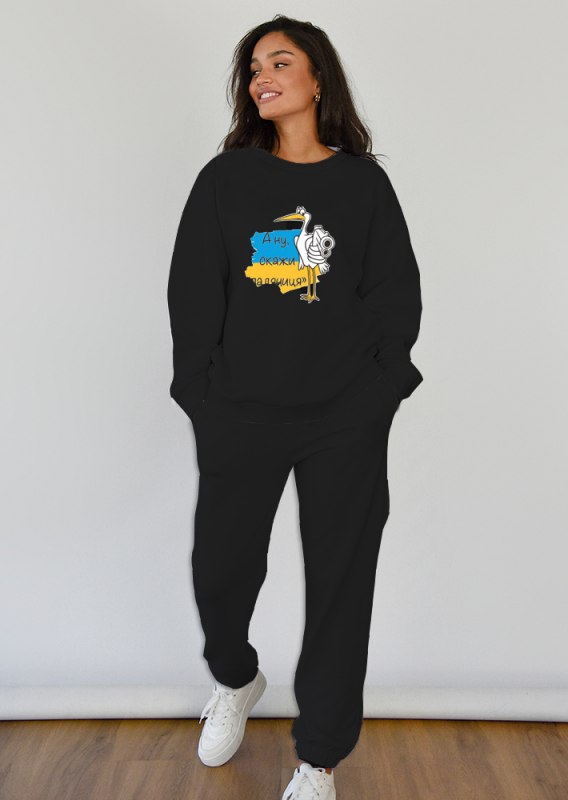 Дизайнерські патріотичні костюми