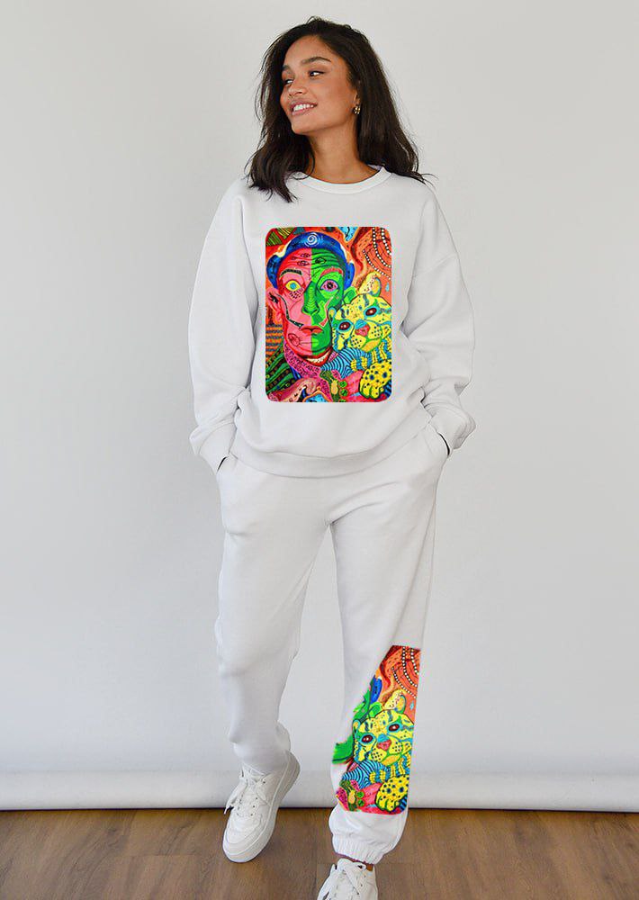 Дизайнерські патріотичні костюми